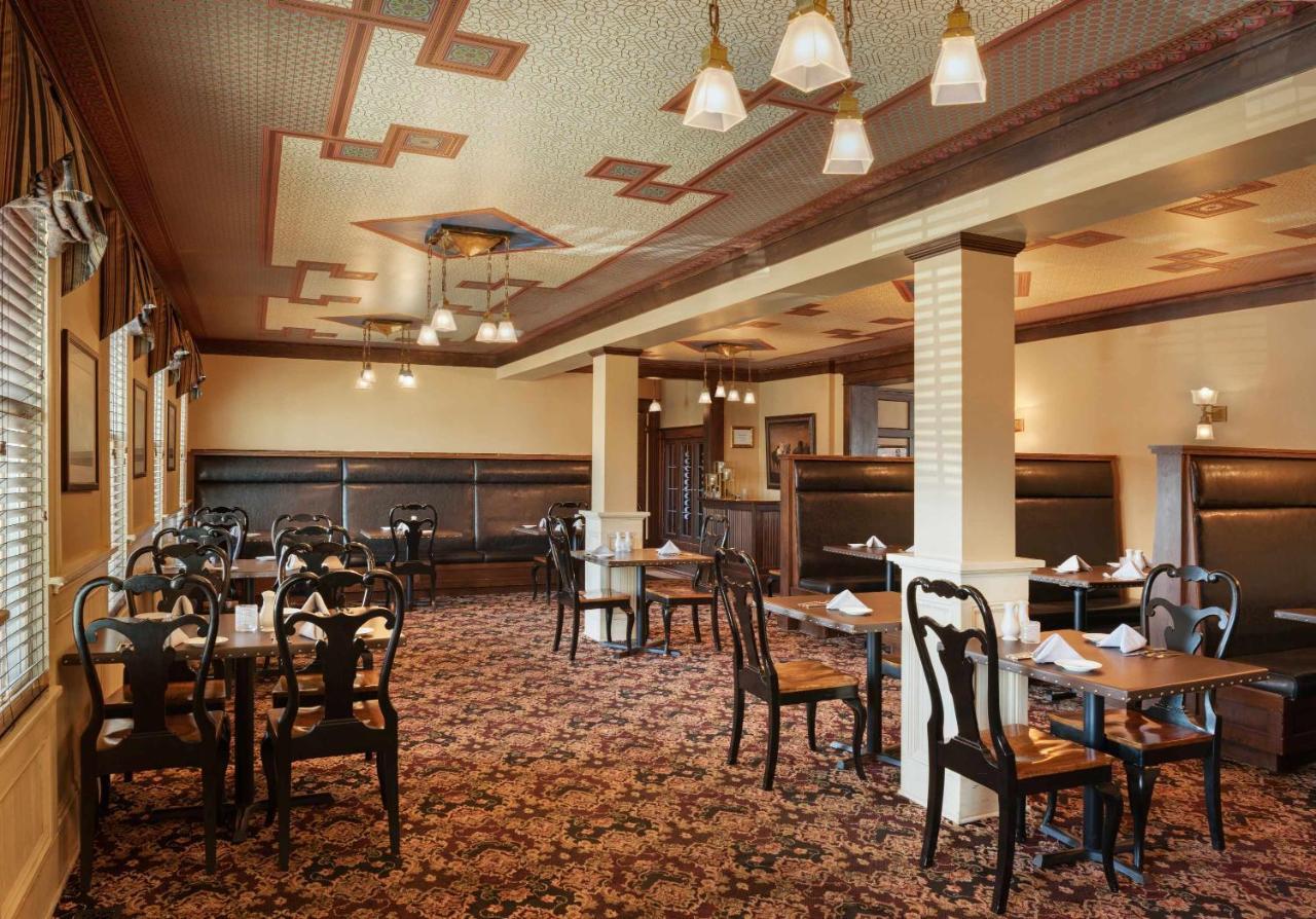 The Sacajawea Hotel Three Forks Екстериор снимка